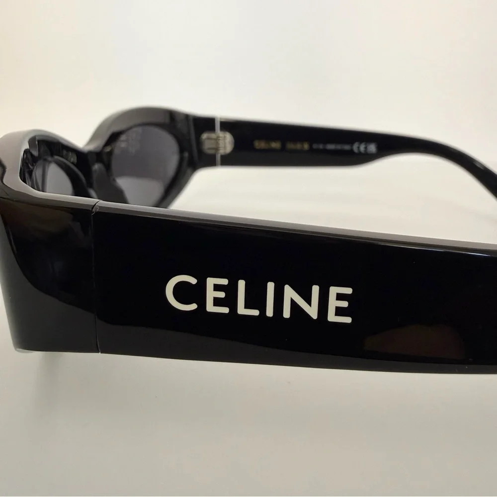 NEW!!! Celine black unisex sunglasses CL40288I 01A Authentic - Picture 4 of 8